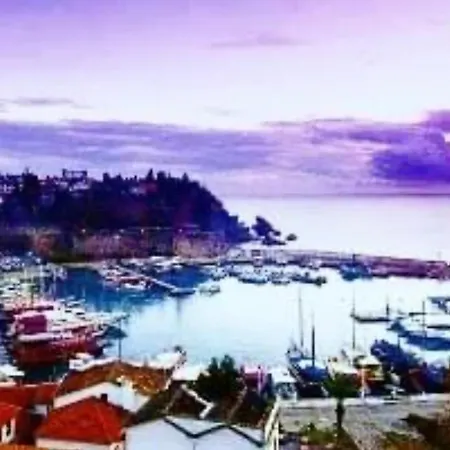 Kaleici Muhtesem Konum Deniz Yakini 1+0 Oezel Ev Privat bolig Antalya