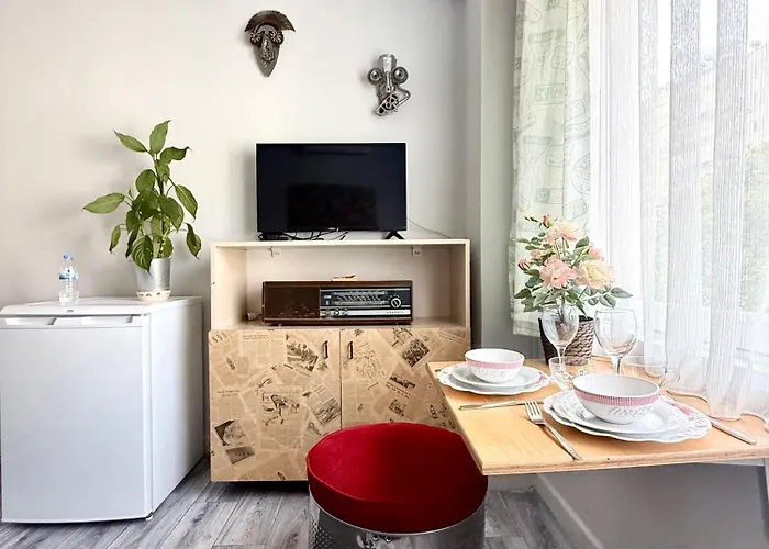Privat bolig Kaleici Muhtesem Konum Deniz Yakini 1+0 Oezel Ev Antalya