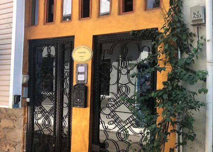 Kaleici Muhtesem Konum Deniz Yakini 1+0 Oezel Ev Privat bolig Antalya