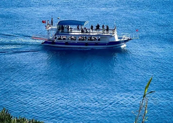 Kaleici Muhtesem Konum Deniz Yakini 1+0 Oezel Ev Privat bolig