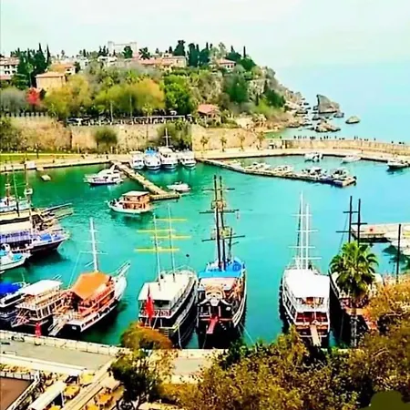 Privat bolig Kaleici Muhtesem Konum Deniz Yakini 1+0 Oezel Ev *