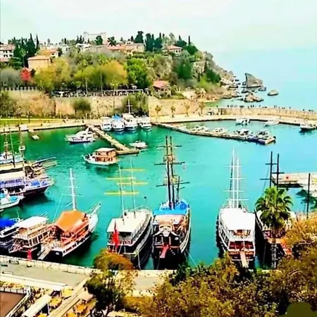 Kaleici Muhtesem Konum Deniz Yakini 1+0 Oezel Ev * Antalia