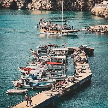 Kaleici Muhtesem Konum Deniz Yakini 1+0 Oezel Ev Alloggio in famiglia Antalia