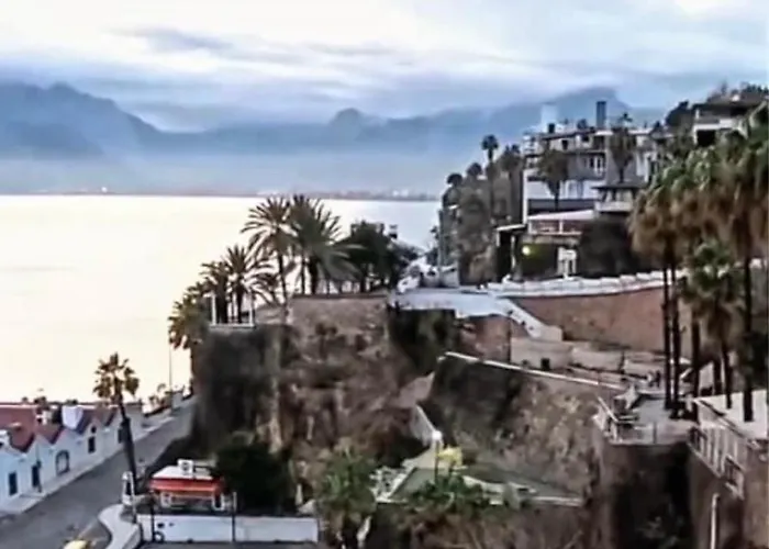Homestay Kaleici Muhtesem Konum Deniz Yakini 1+0 Oezel Ev *